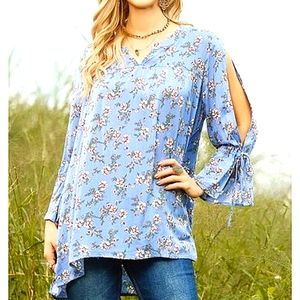 Suzanne Betro🩵 Blue Floral Cutout Tunic💙 blouse
